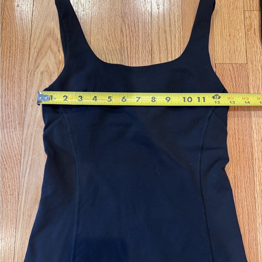 Lululemon Amala Tank Top - Black, Size 4 - Picture 4 of 10
